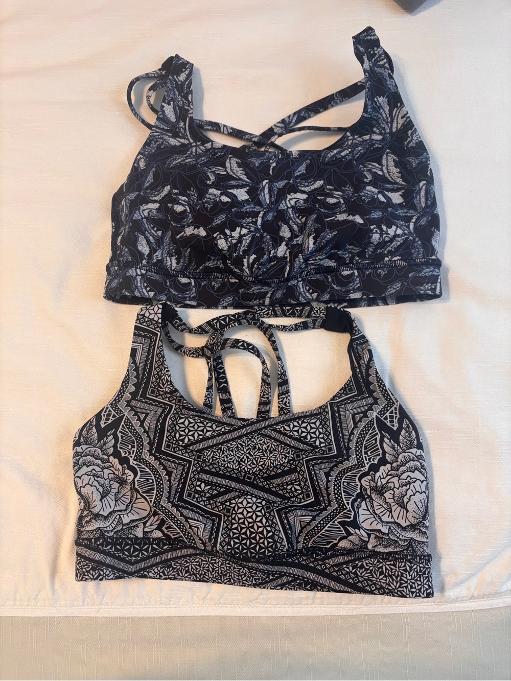 EUC Lululemon Patterned Strappy Sports Bra Bundle (2)